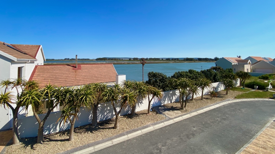 3 Bedroom Property for Sale in Port Owen Western Cape